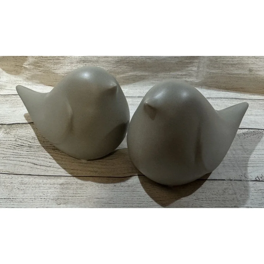 Pair of Sagebrook Home Chubby Fat Gray Bird Decorative Figurines 4
